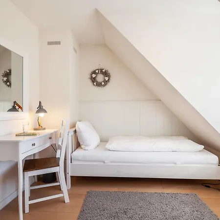 Holiday home Suedstrandidyll